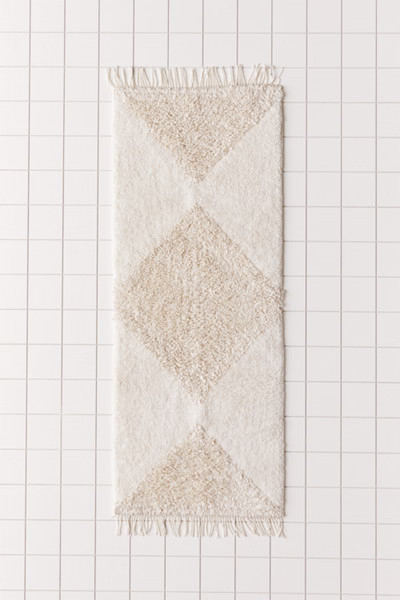 Looped Geo Runner Bath Mat | Urban Outfitters (US and RoW)