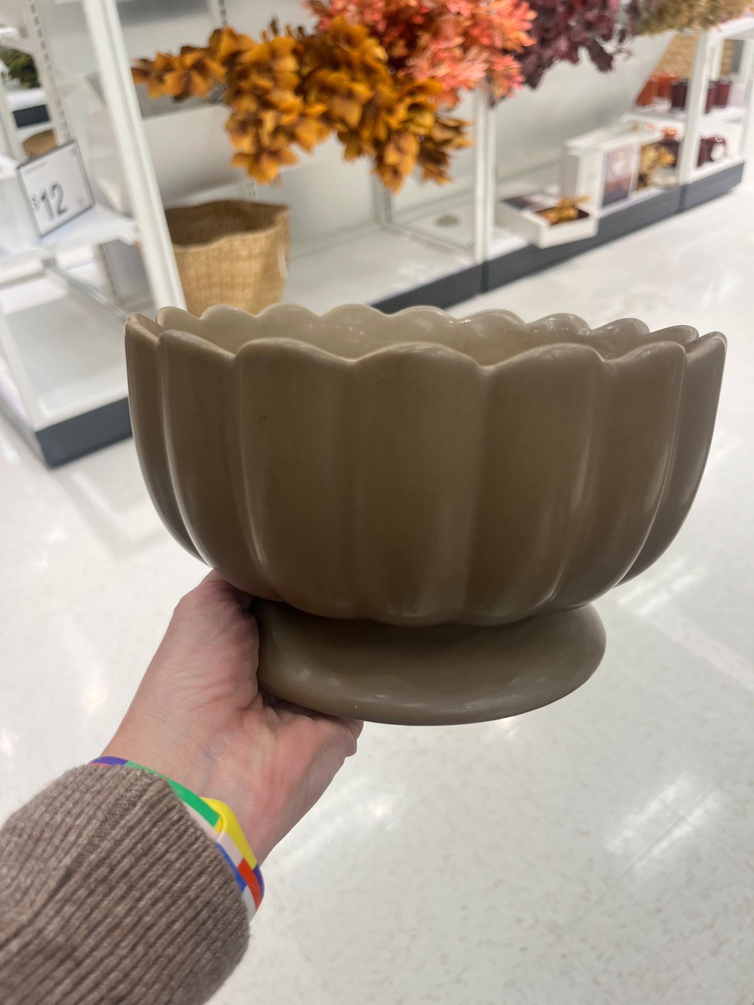 Love this fall decor candle..