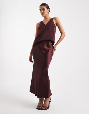 New Look satin bias midi skirt in burgundy | ASOS | ASOS (Global)