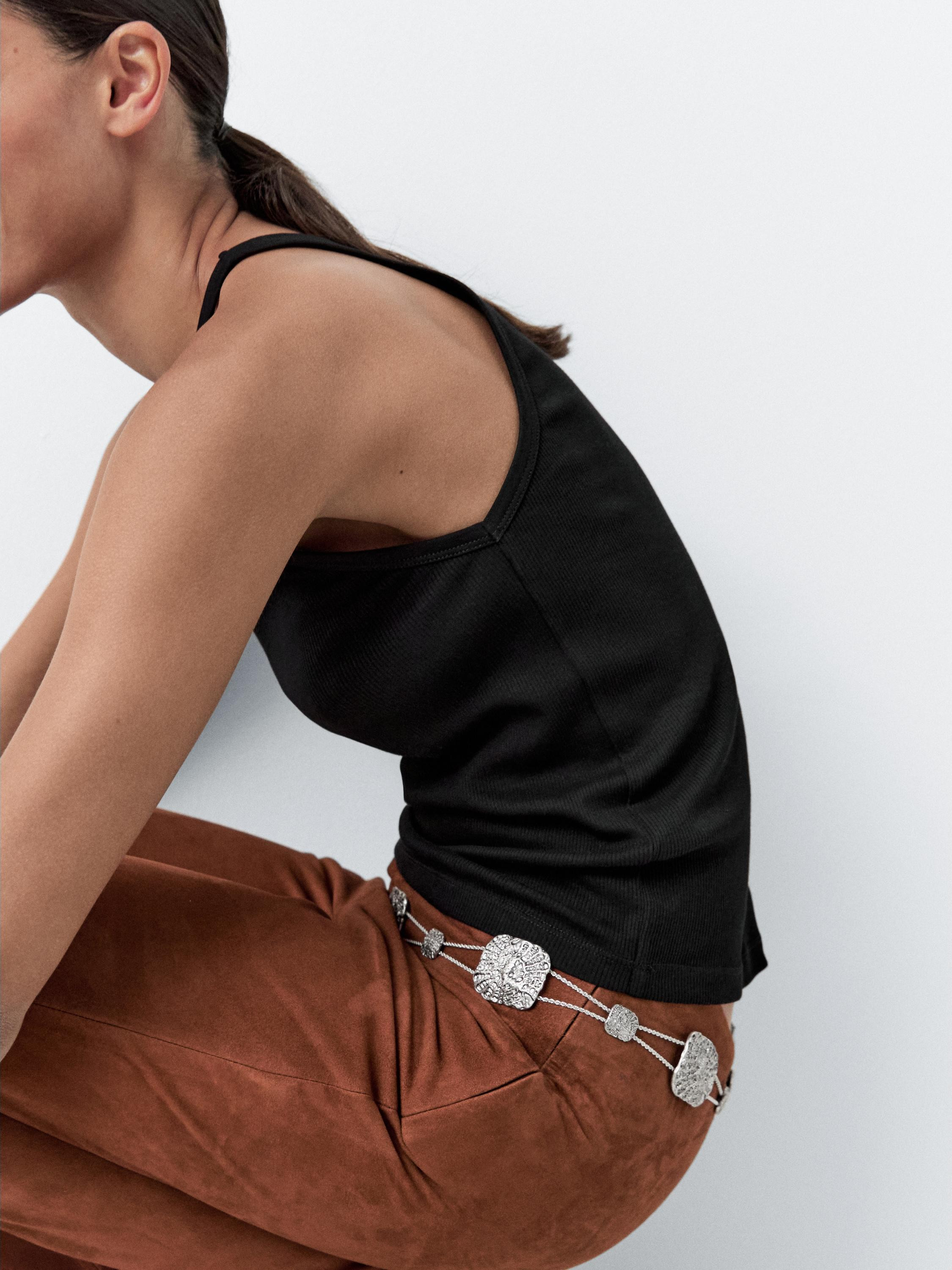 Textured medallion chain belt | Massimo Dutti UK