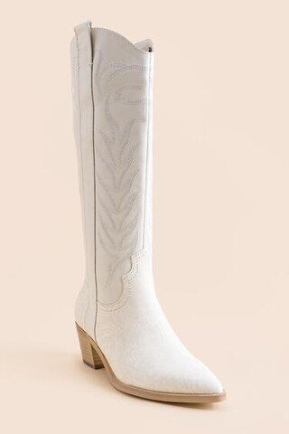 Dolce Vita Solei Western Boots - francesca's | Francesca's