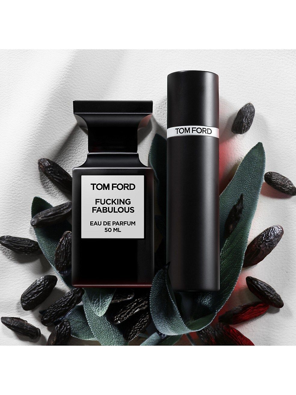 Tom Ford Fabulous Candle | Saks Fifth Avenue