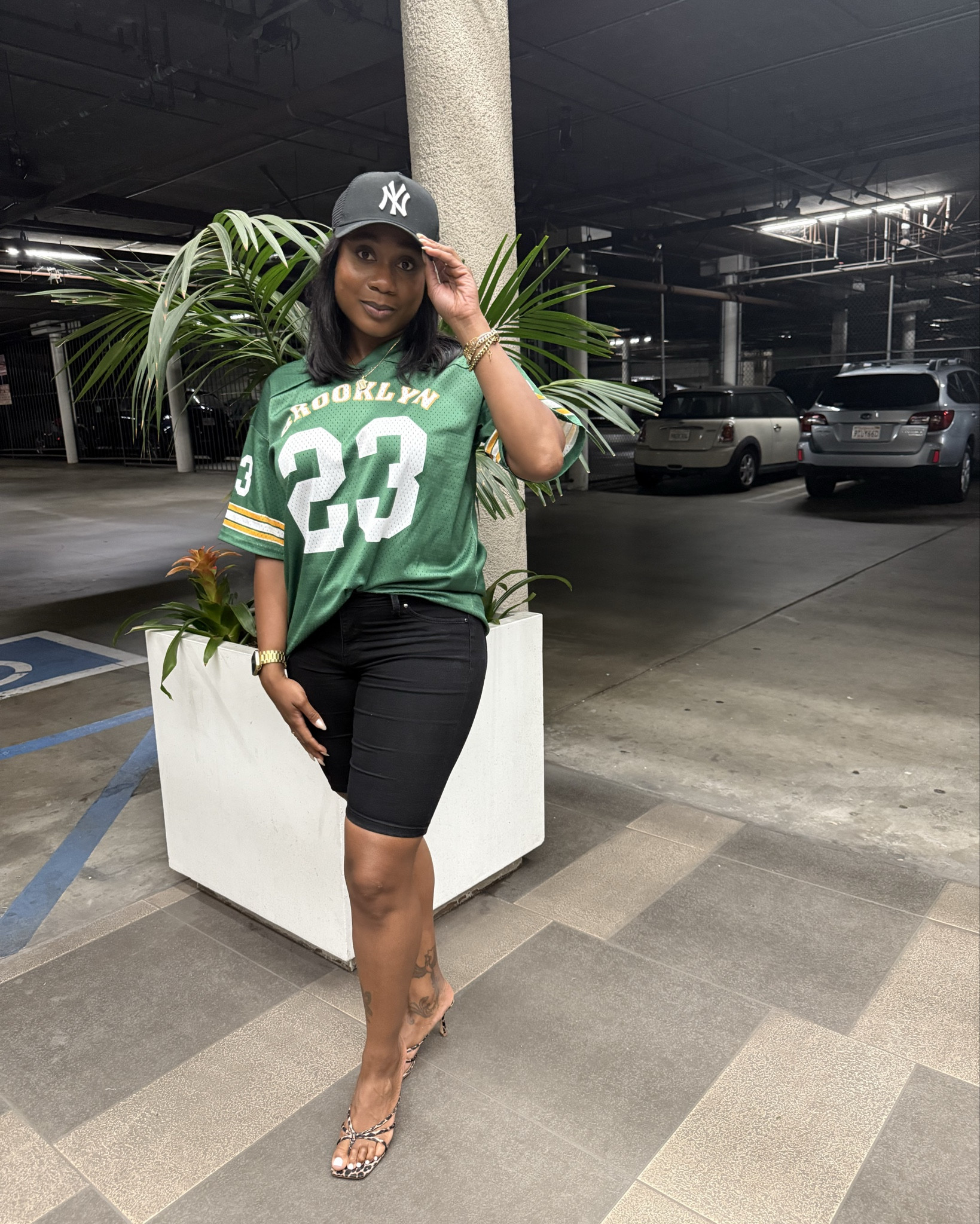 A simple jersey fit 

#LTKStyleTip #LTKFindsUnder100