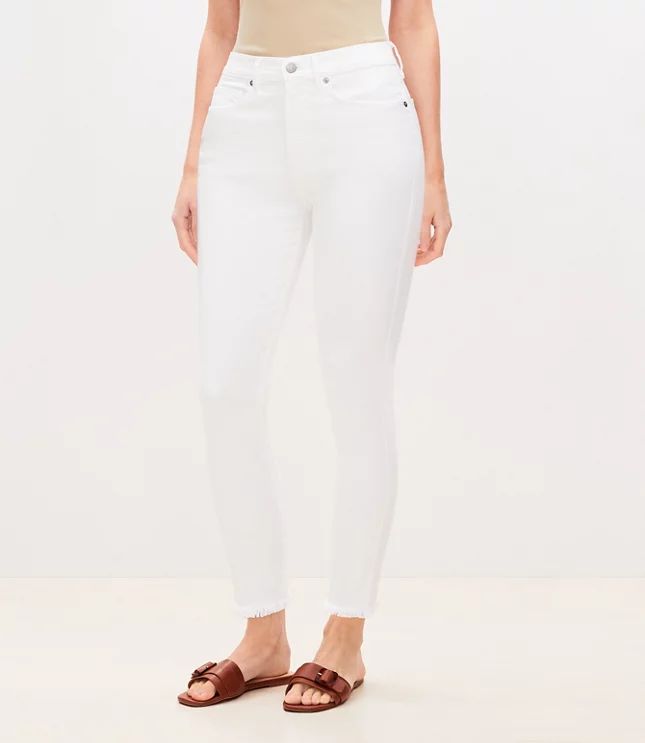 Curvy Frayed Skinny Jeans in White | LOFT