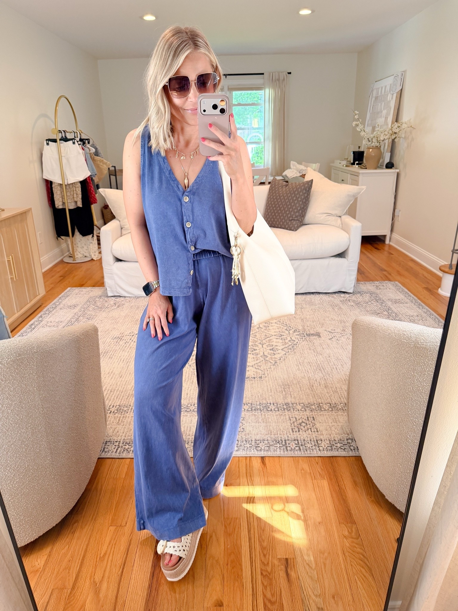 Target Summer Outfit 🎯

Summer outfits, summer dresses, vacation outfits beach, date night outfits, target finds, target style, target new arrivals, midsize fashion, petite fashion, matching sets, beach vacation outfits
@Target

#LTKSeasonal #LTKMidsize #LTKPetite