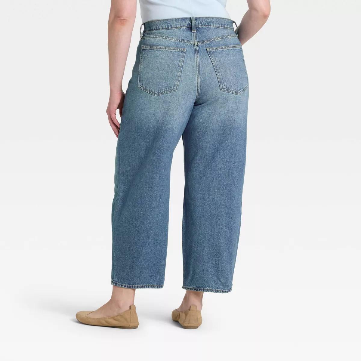 Women's High-Rise Easy Barrel Ankle Jeans - Universal Thread™ Medium Wash 00 | Target