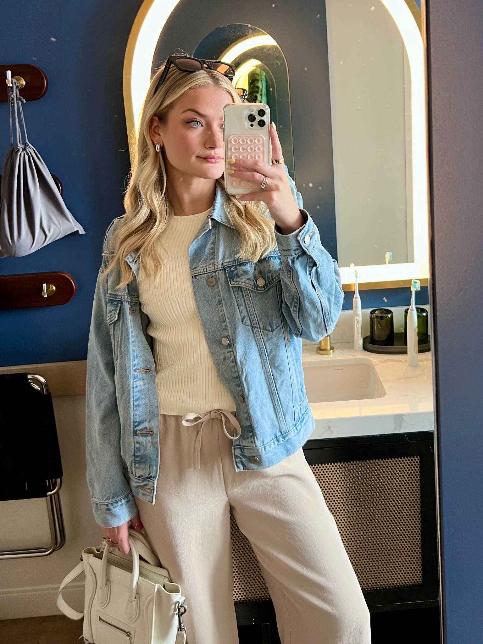 Spring in NYC 🌸

#LTKStyleTip #LTKTravel