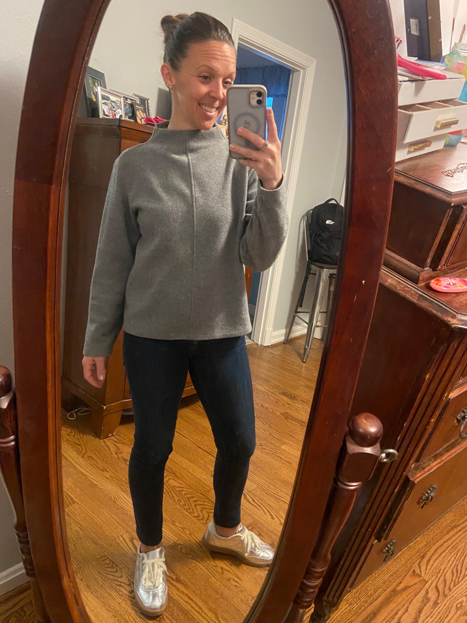 Jeans - $40, on sale!! I love the wash of these skinnys. 


#LTKWorkwear #jean #gapjeans #skinnyjeans #LTKSaleAlert #businesscasual #darkwashdenim 

#LTKOver40 #LTKU #LTKSaleAlert