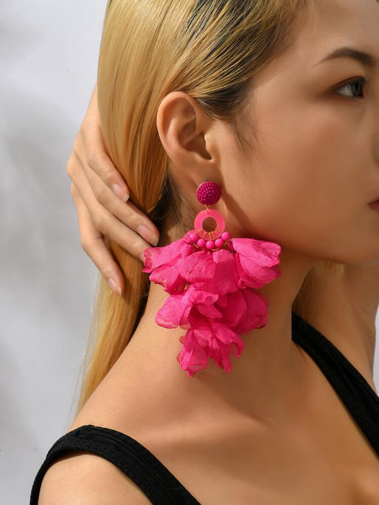 1pair Long Beaded Red Floral Petal Shaped Pendant Earrings | SHEIN