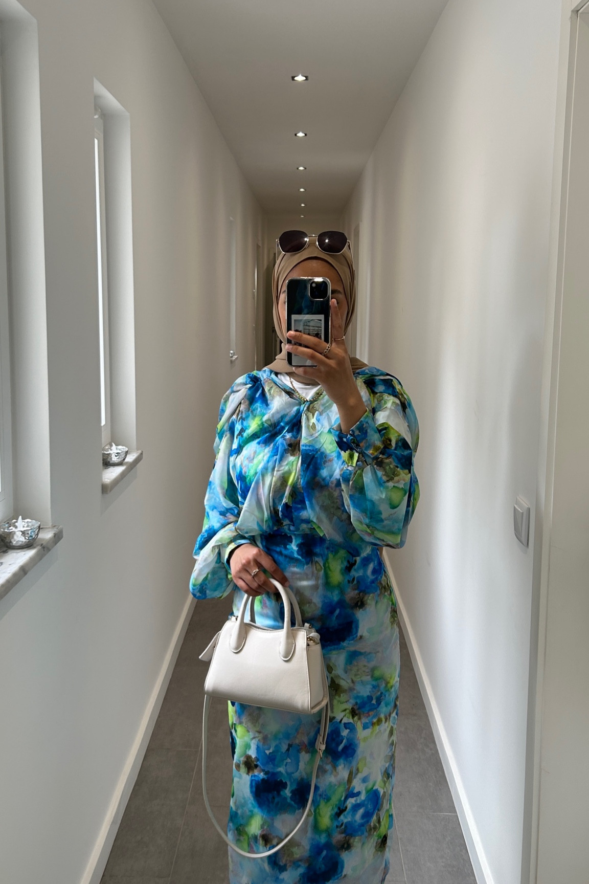 blue balloon sleeve dress