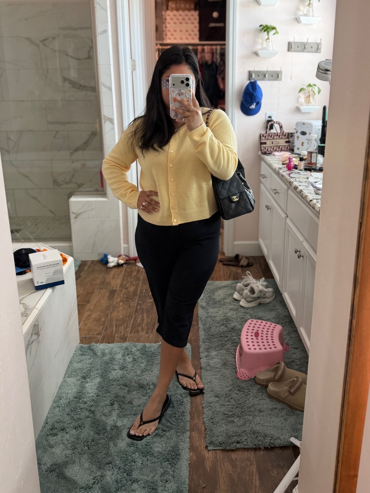 Sunday lunch 💛✨  @Reformation @Velvet Caviar

#LTKdayinmylife #LTKootd #LTKmomlife