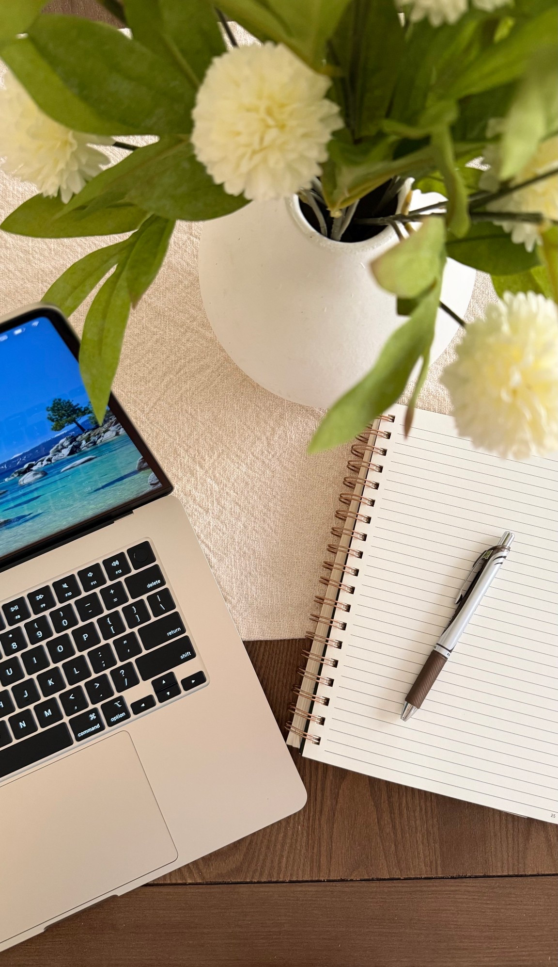 In between ideas and plans💭

#LTKdayinmylife