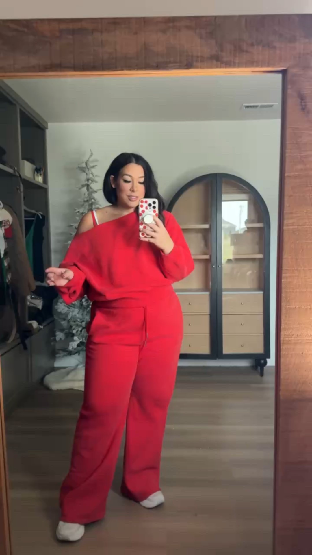 #abercrombiepartner @abercrombie Size XL sweatset! Use code AFBONNIE for a discount!
-
-
-
Abercrombie Black Friday sale, Abercrombie sale, Abercrombie outfit, comfy outfit 

#LTKMidsize #LTKCyberWeek #LTKSaleAlert