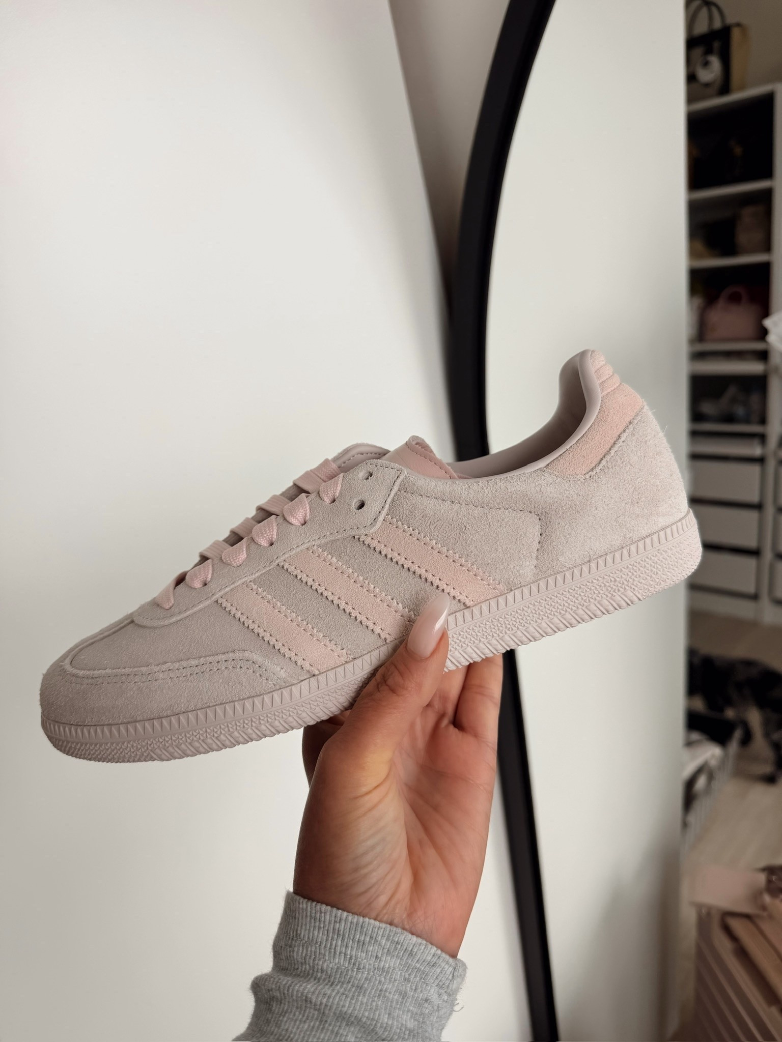 Adidas 
Sneakers 
Samba

#LTKActive #LTKSeasonal #LTKdayinmylife