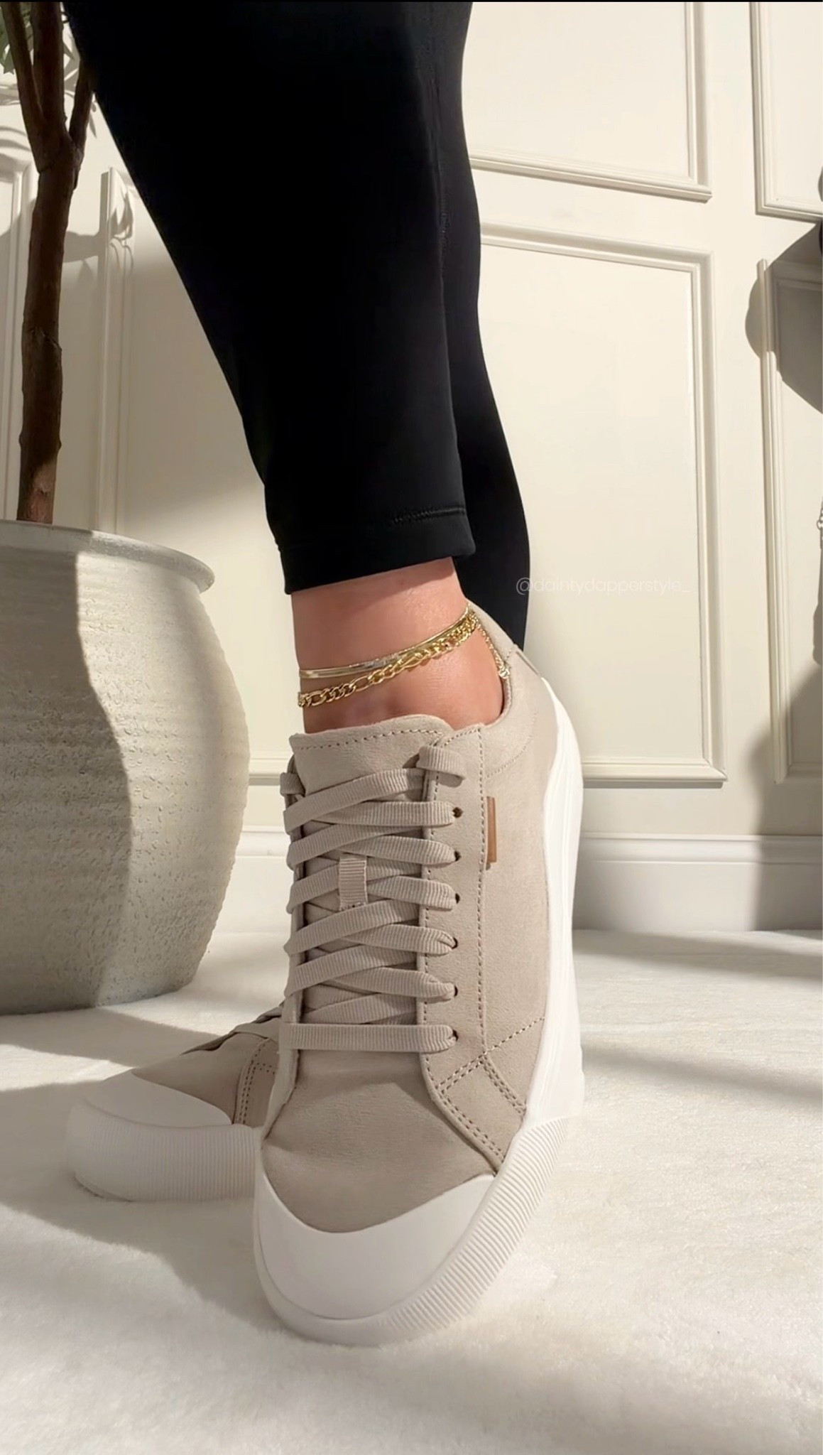 Sneakers that actually feel comfortable enough to wear all day and won’t give me any pain in my feet. ￼

#LTKgrwm #LTKU #LTKootd