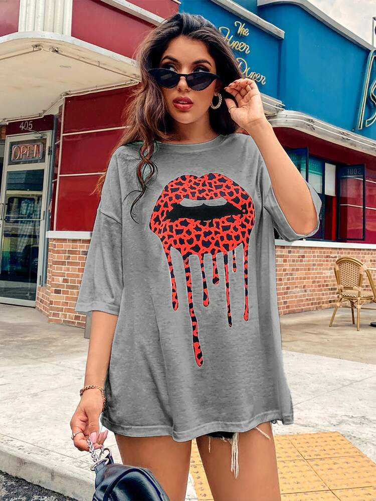 Lip Print Drop Shoulder Oversized Tee | SHEIN