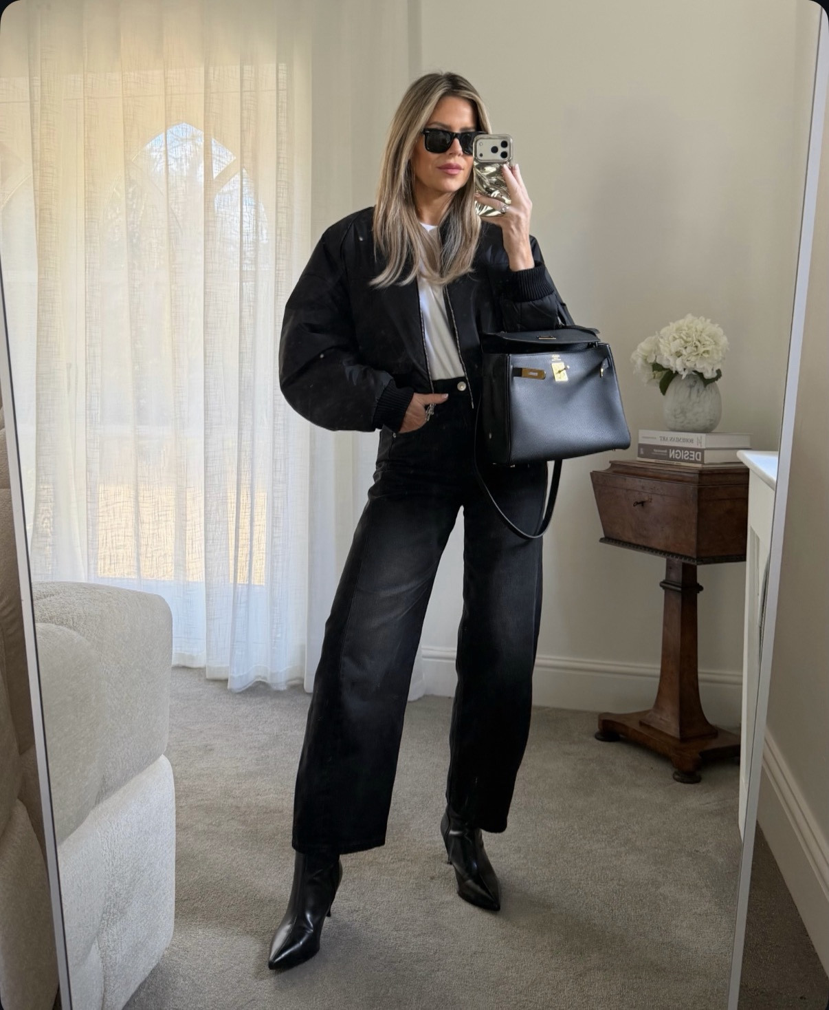 Barrel jeans , white T shirt and cropped bomber jacket 🖤

#LTKuk #LTKspring #LTKstyletip