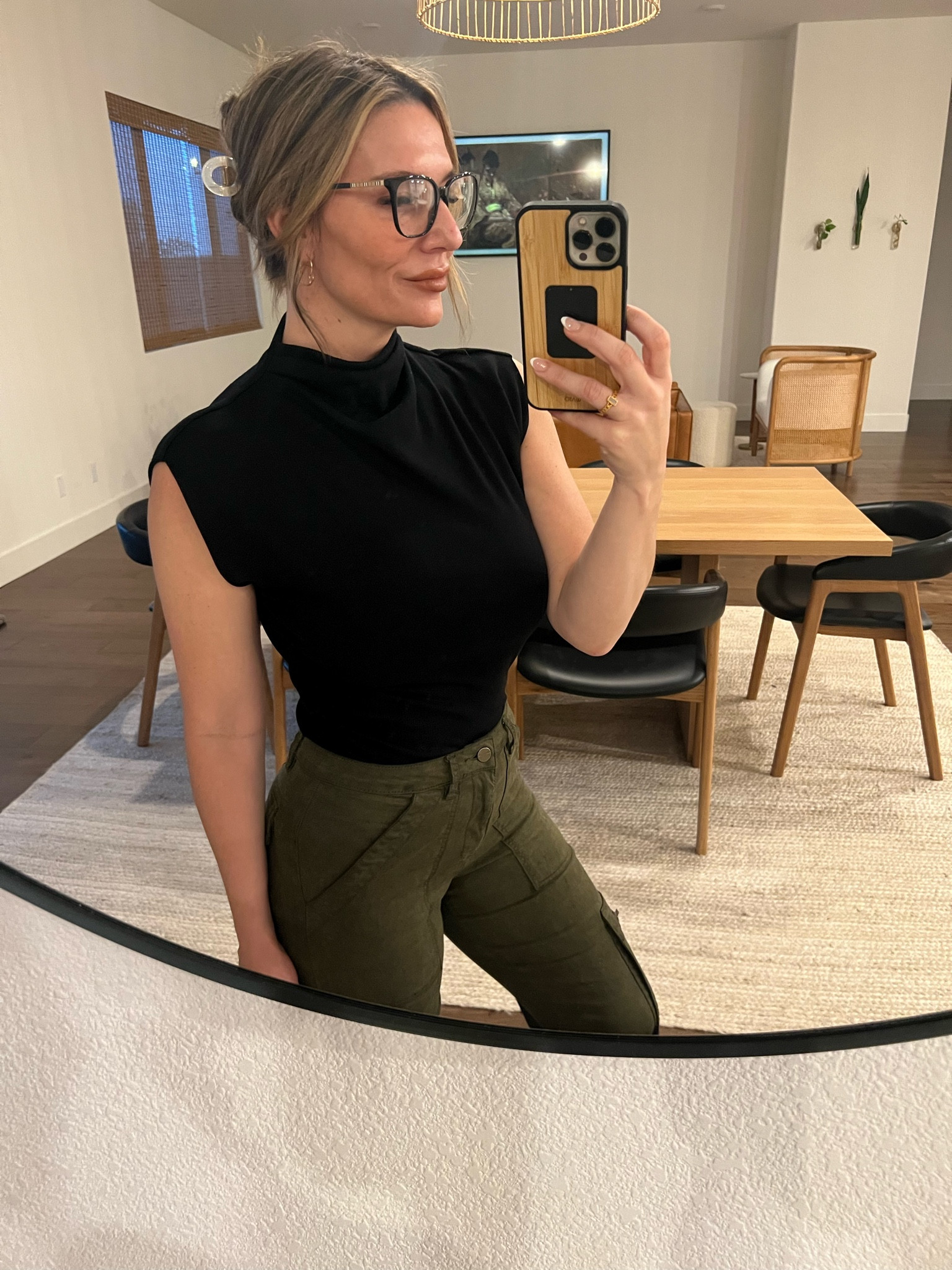 Business Casual to Date Night outfit combo! Throw on a blazer and you can transform this look to be in the office or conference room!  #businesscasual #workwear #corporatechic #datenight 

#LTKworkwear #LTKstyletip #LTKFind