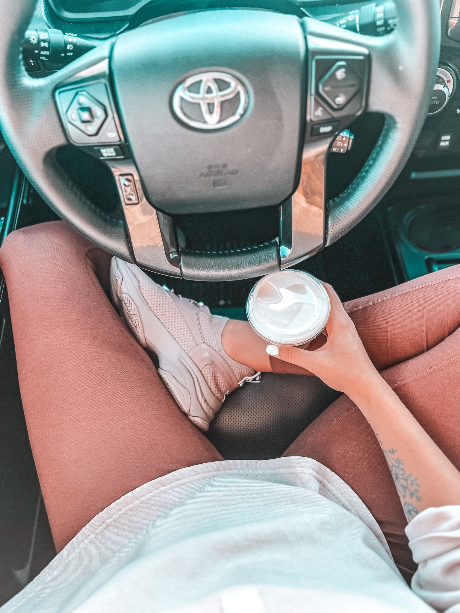 Mauve mood ☯️

Lounge wear. Comfy. Errands 

#LTKfit #LTKstyletip #LTKSeasonal