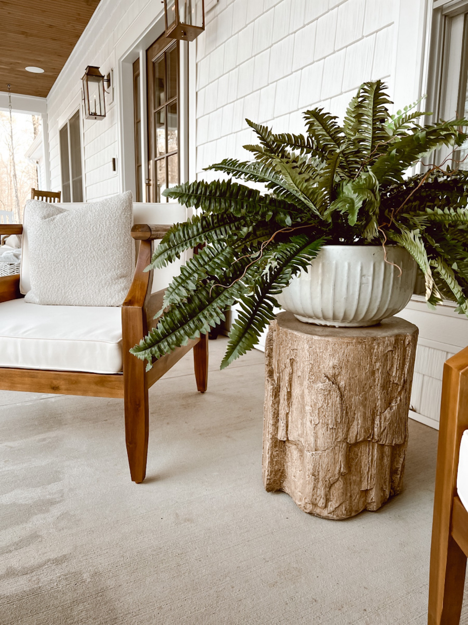 Porch decor that feels homey🫶🏼

#LTKFind #LTKstyletip #LTKhome