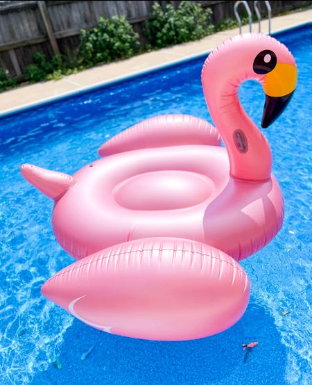 Flamingo pool float - currently on sale - shown in the largest size. 








Pool float , float , flamingo , #ltkseasonal

#LTKsalealert #LTKunder50 #LTKswim