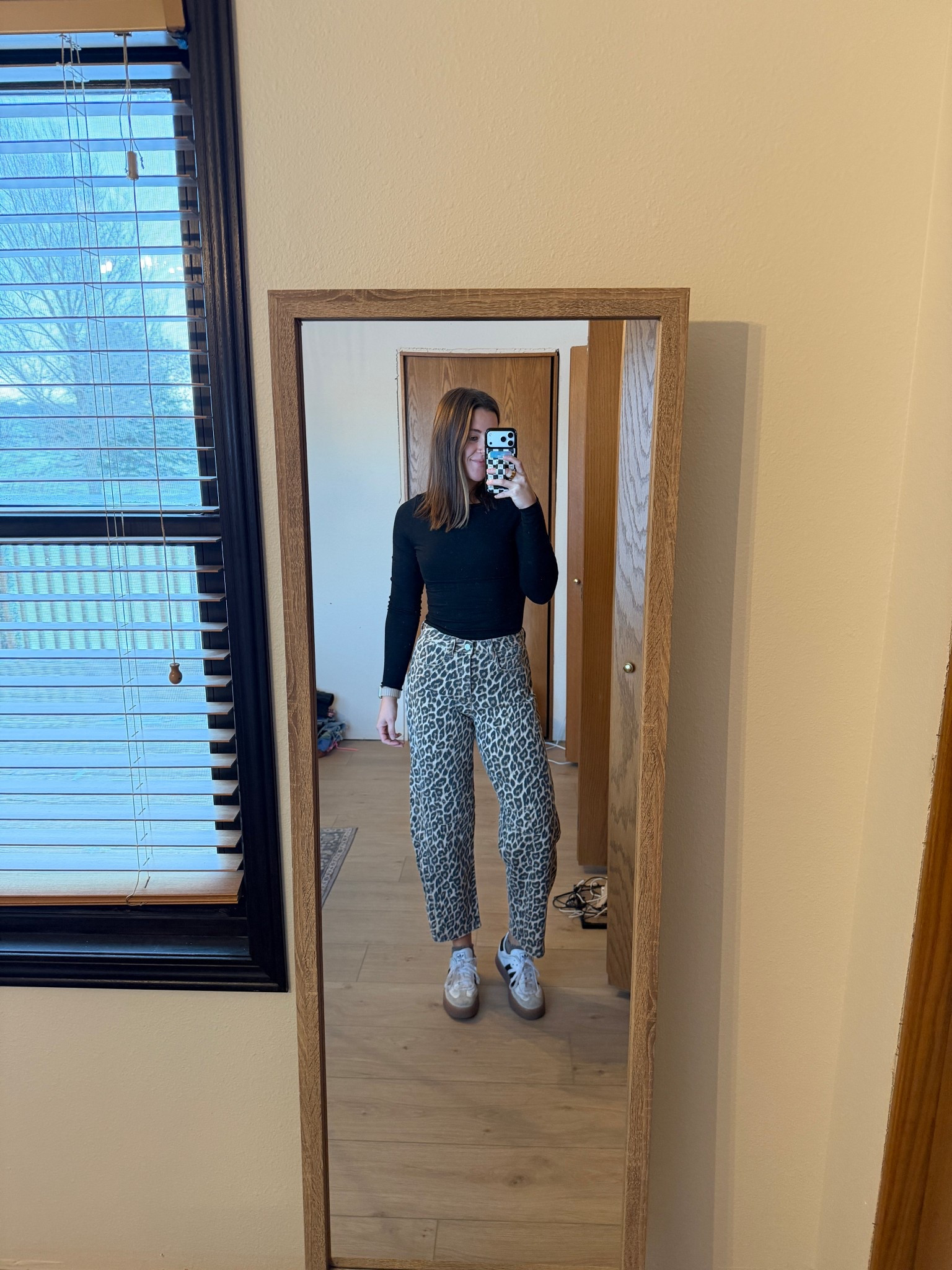 Solo errands outfit 🖤