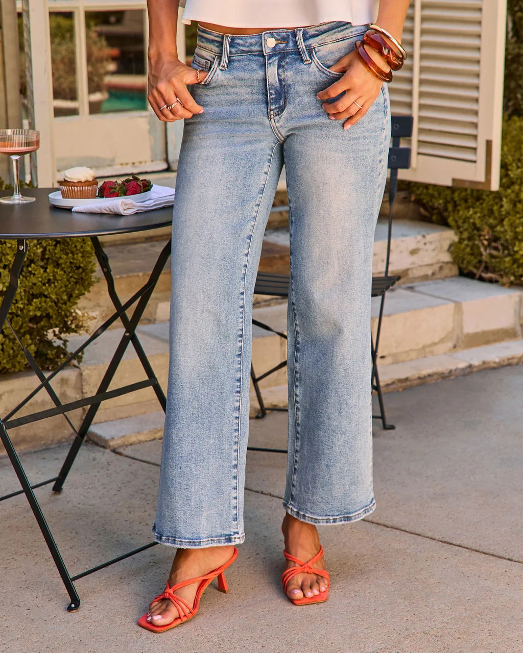 Neenah Stretch Low Rise Straight Leg Jeans | VICI