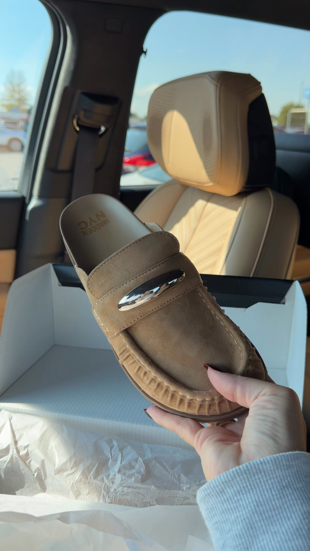 If you've been eyeing the designer version, these are the look for less! 🤎 So comfortable, so chic, and the perfect fall shoe to dress up or down. I can't believe they're under $40—grab your favorite color before they sell out! 🍂✨ #LTKFinds #FallStyle #AffordableFashion #WalmartFinds #ShoesOfTheDay

#LTKSeasonal #LTKootd #LTKmomlife