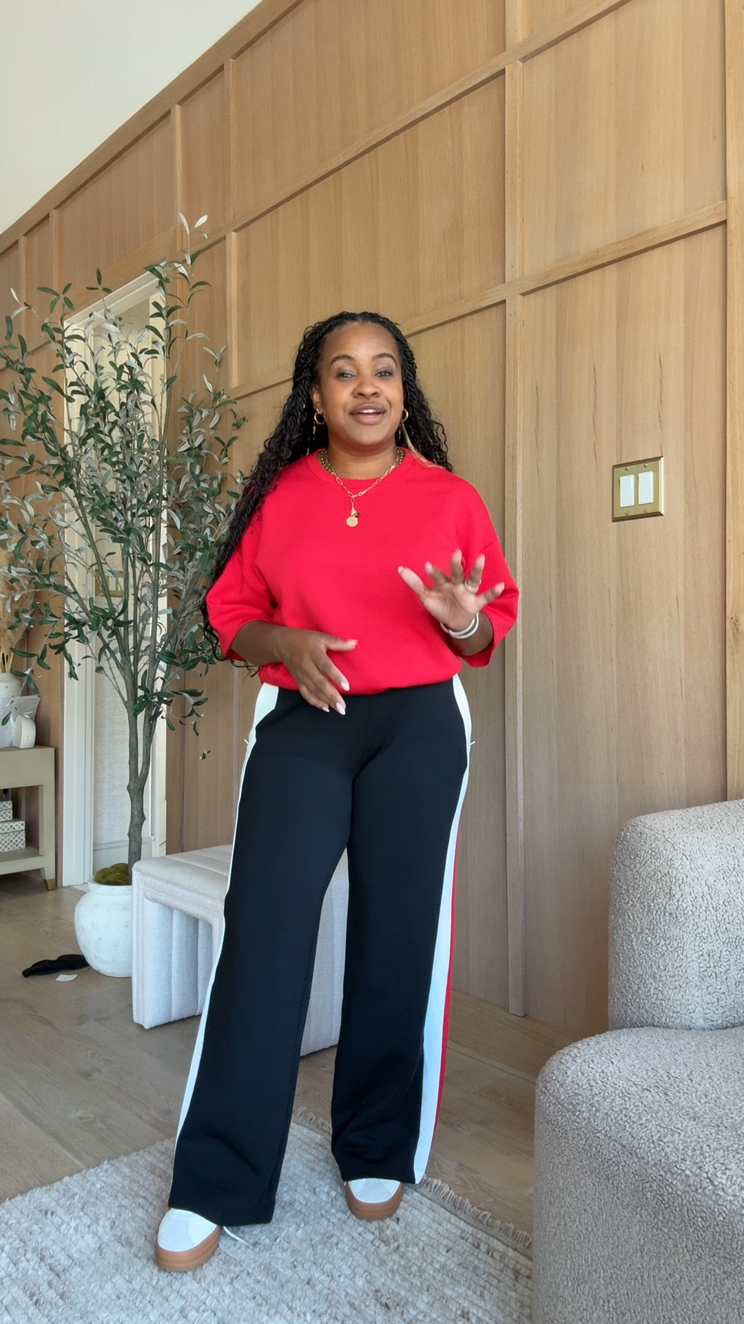 My Spanx track pants are on sale for $62! Use code EXTRA30 for an additional 30% off on top of the sale price!

#LTKFindsUnder100 #LTKStyleTip #LTKMidsize