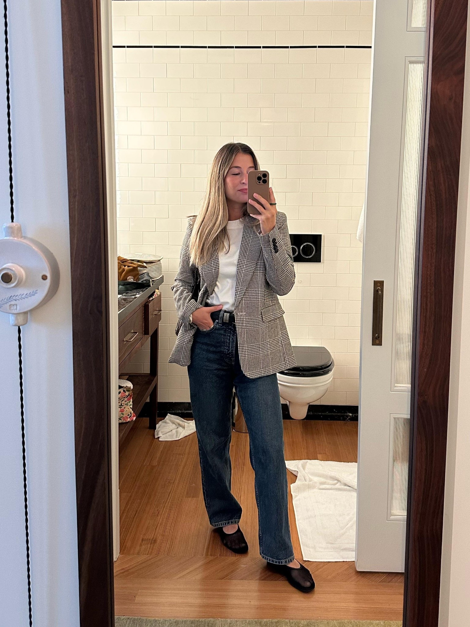 One of my outfits for New York ❤️ Blazer is old from Walmart, and the t-shirt and belt are  from TJMaxx. 
-
Fall outfit

#LTKPetite #LTKSeasonal #LTKFindsUnder100