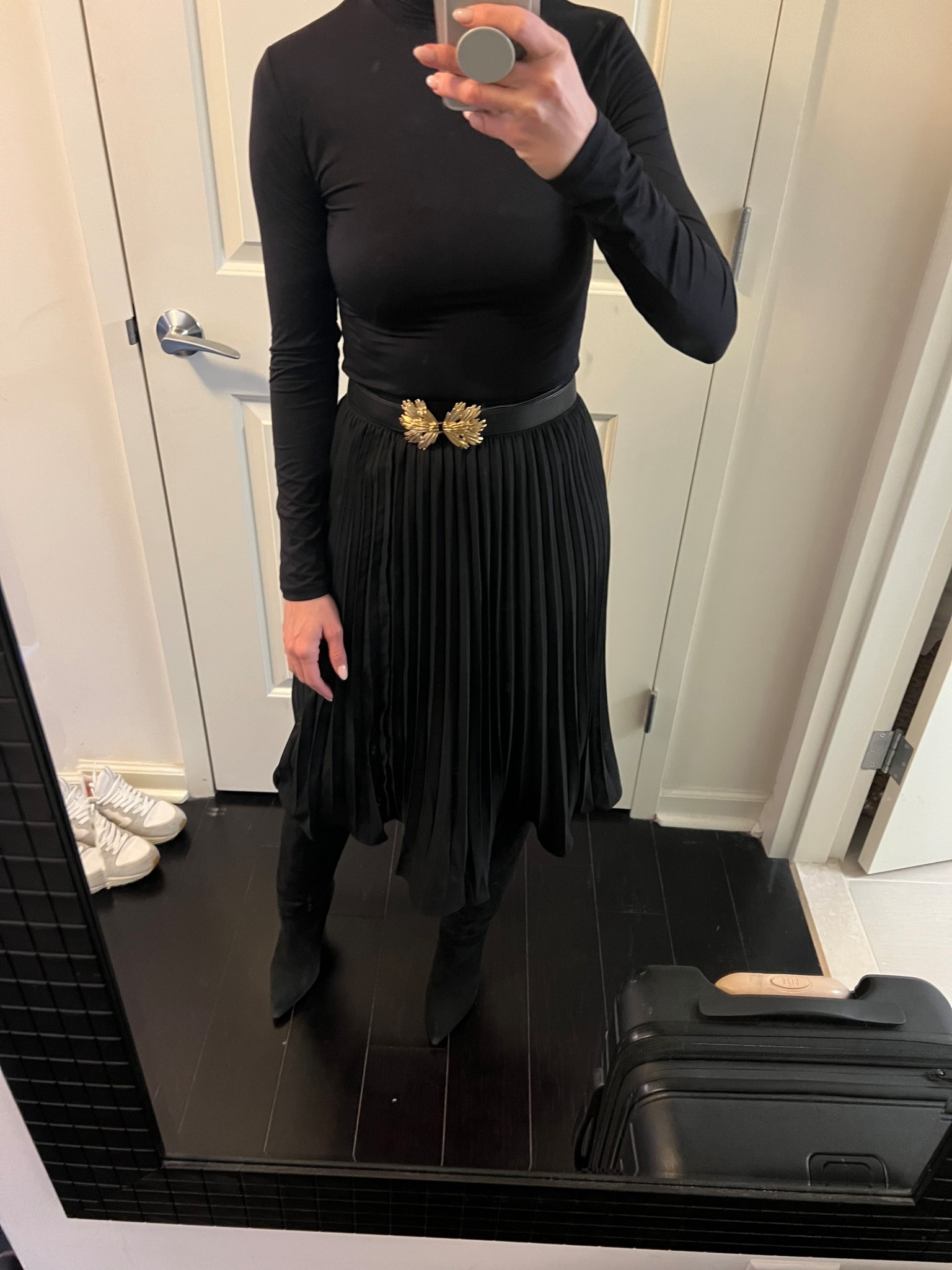 Recent Office Outfits 🖤


Workwear. Corporate outfits. Interview outfits. Office outfits. 

#LTKFindsUnder50 #LTKWorkwear #LTKStyleTip
