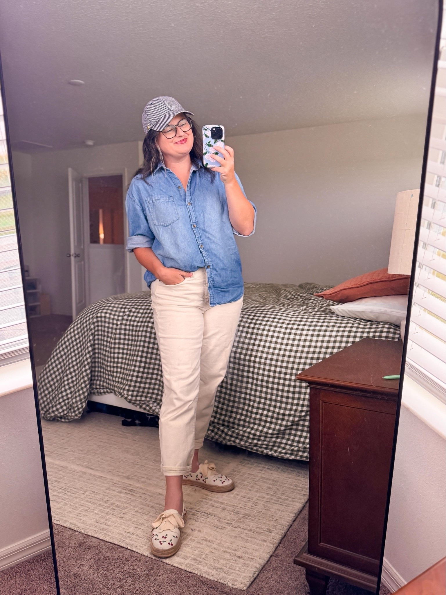 OOTD mom edition. Old navy faves are on sale, have had these pieces for ages and they’ve held up great!
Hat is from Chord.

#LTKmomlife #LTKootd #LTKSaleAlert