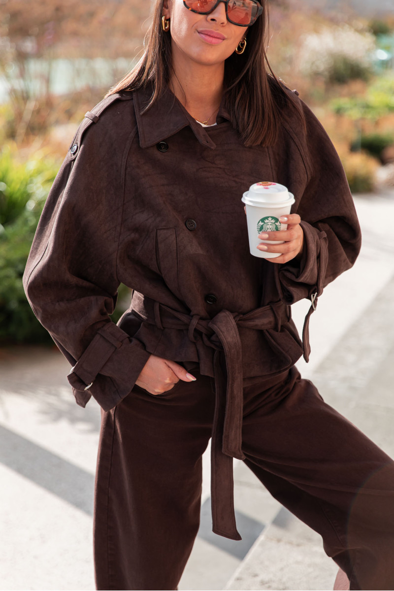 AVERY Chocolat - Veste Suédine trench femme | Pretty Wire