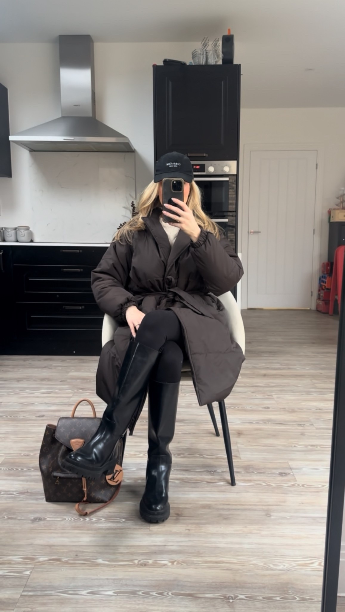 A cosy duvet style coat is perfect for chucking in when it’s cold. Here time wearing a cream knit , the softest black leggings and knee high flat boots 

#LTKautumn #LTKuk #LTKwinter