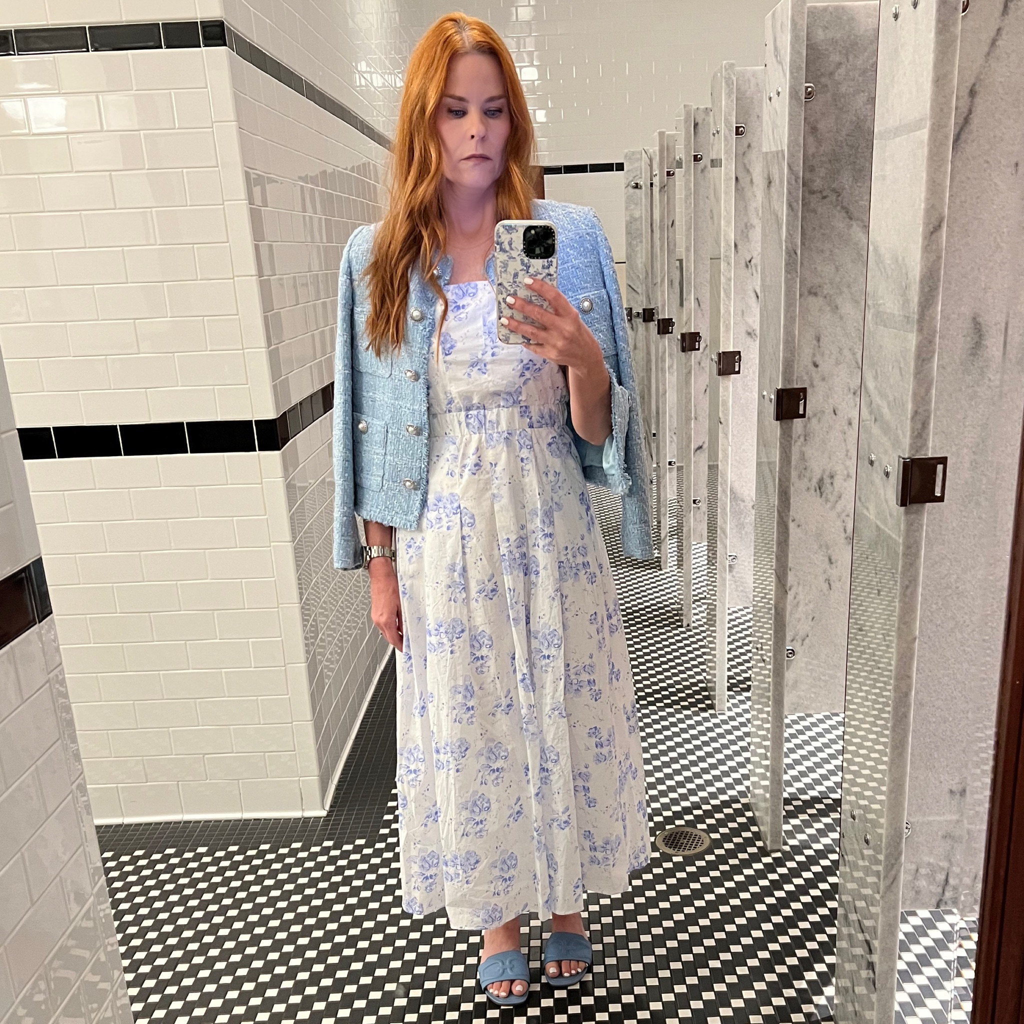 Tea Time ☕️/// #igblogger #preppy #preppystyle #metoday #mystyle #styleinspiration #styleoftheday #stylediaries  #fashionblogger #fashiondiaries #fashionblog #liketkit  #styleover50 #50plusandfabulous #fashionover50 #50plusblogger #instastyle @liketoknow.it  #tuckernuck #zara #mango