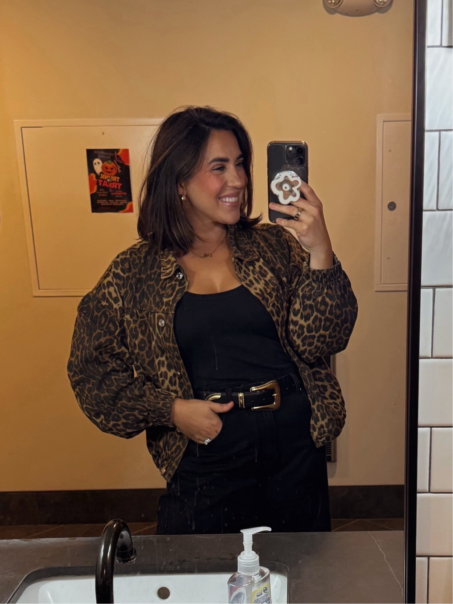 Cutie little leopard denim jacket! It’s very light weight and scrunched at the waist and sleeves which I love. I did a size L (normally M/L). Perfect cozy date night outfit, trendy, boujee mom look. 

Amazon fashion, Valentine's Day date night look, bloat friendly, midsize, trendy mom 

#LTKSeasonal #LTKValentine #LTKgrwm