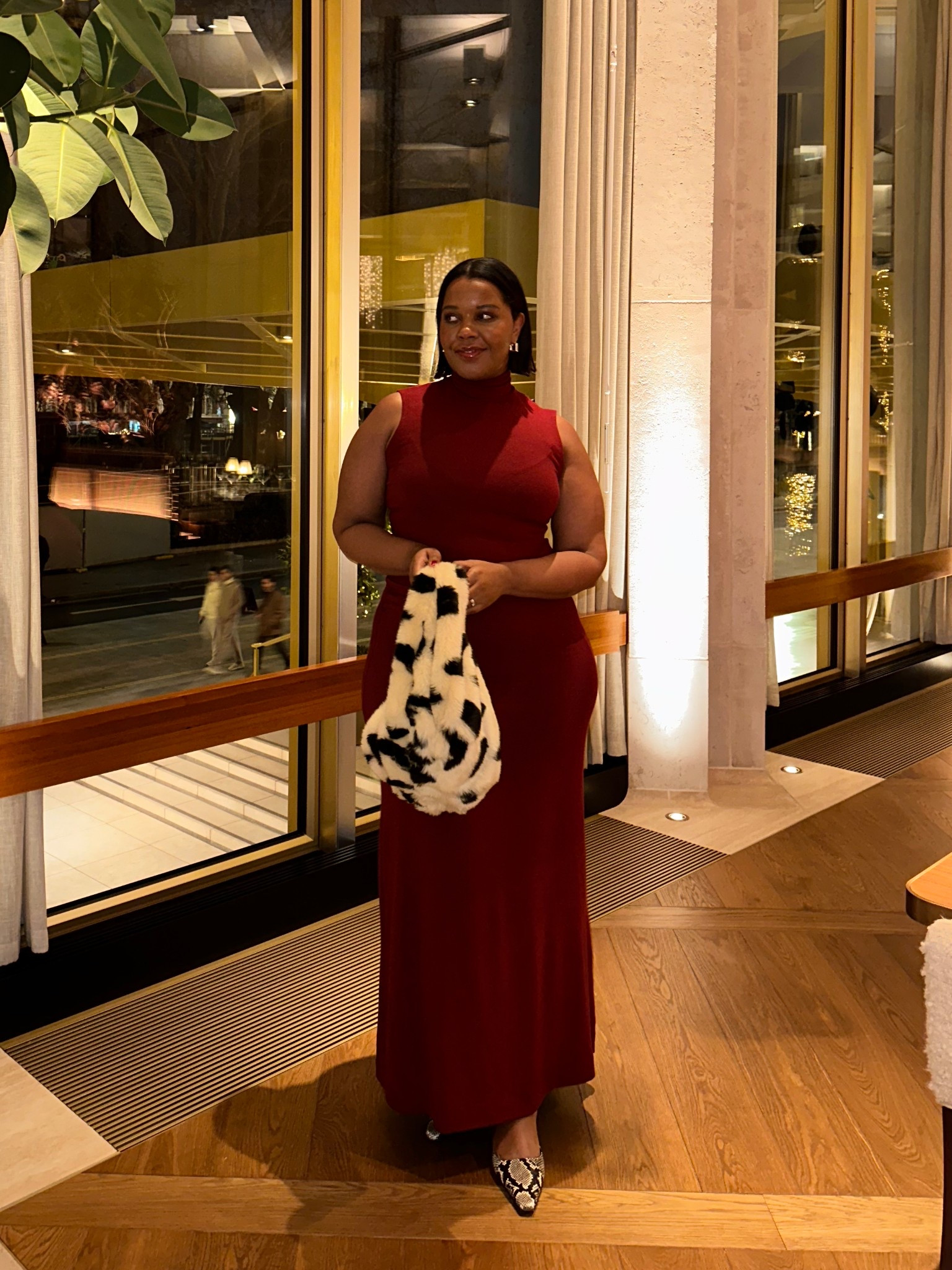 What I wore for a Friendmas dinner ❤️🎄


Knitted coord, midsize fashion, partywear, friendmas outfit 

#LTKmidsize #LTKpartywear #LTKfestive