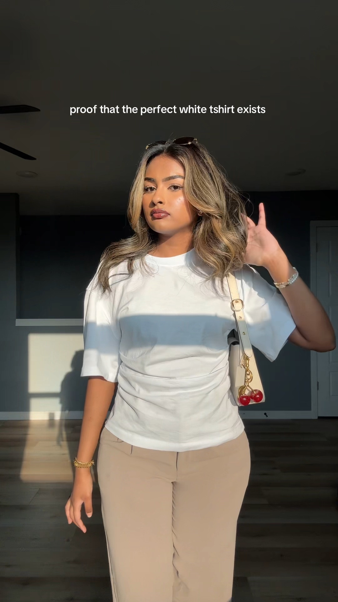 The perfect white tee 

#LTKStyleTip #LTKWorkwear #LTKItBag