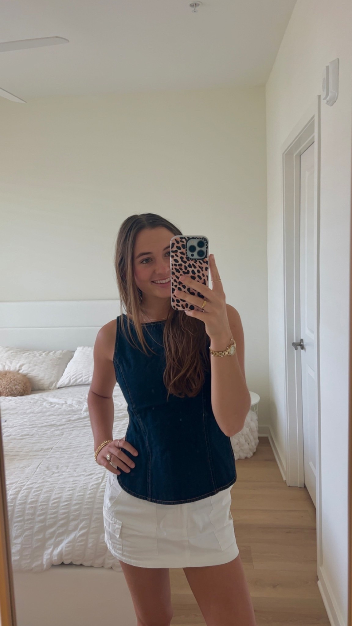 wearing a us4, “loveolivia” for a discount xx 