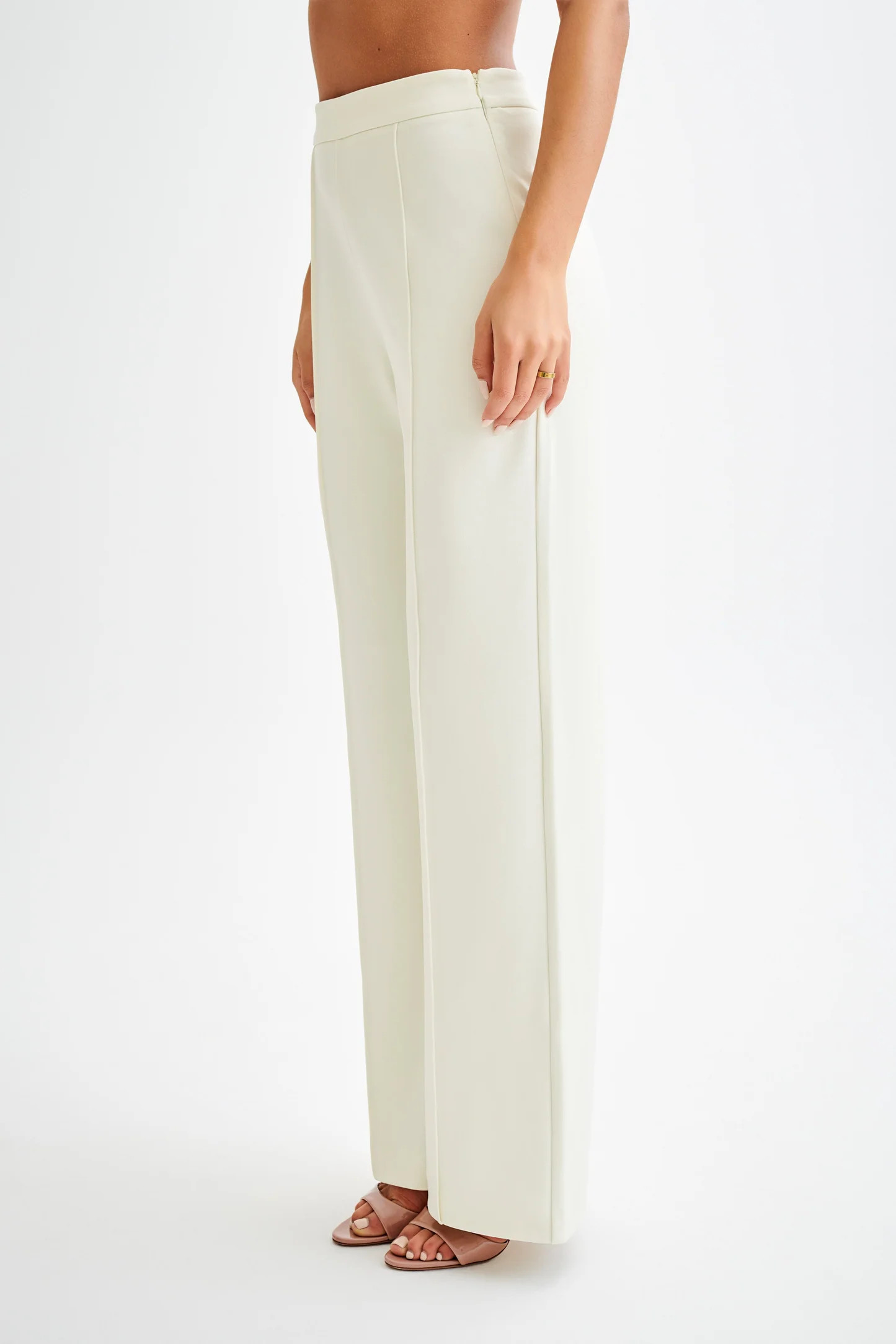 Pleated Wide Leg Pants - Ivory | MESHKI US