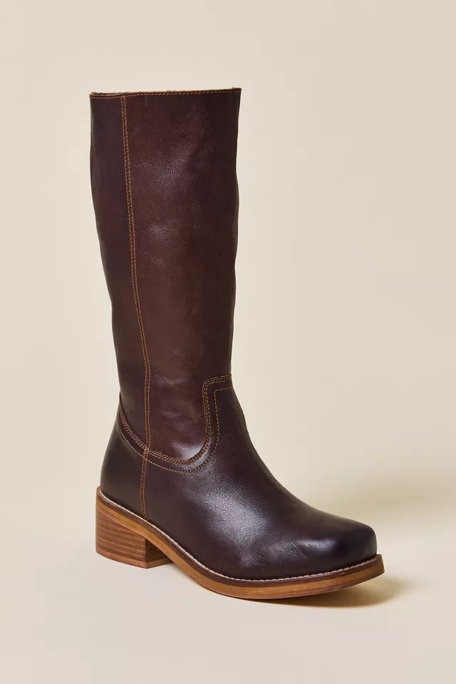 Urban Outfitters UO Leather Pull-On Boots in Tan, Women's at Urban Outfitters | Urban Outfitters (US and RoW)