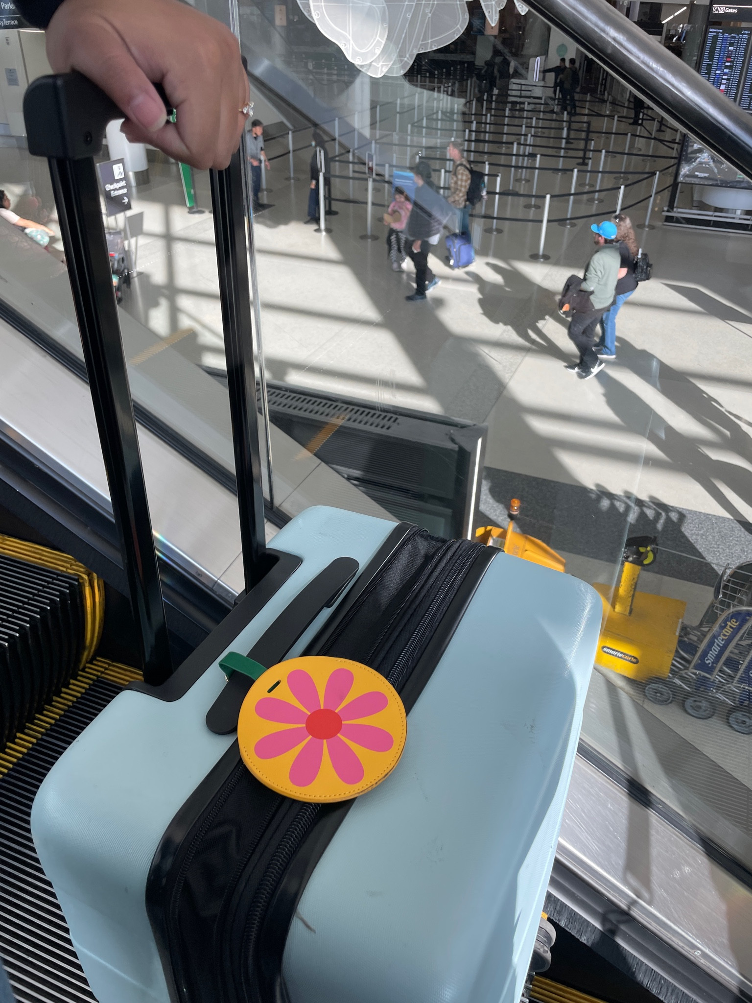Love that it’s easy to spot our blue suitcase with this adorable floral luggage tag from ban.do - a great gift for any traveler in your life!

#LTKGiftGuide #LTKunder50 #LTKHoliday