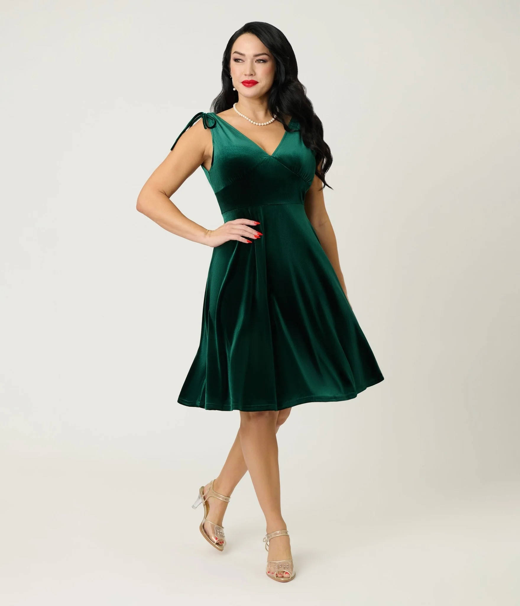Green Velvet Sleeveless Swing Dress | UniqueVintage