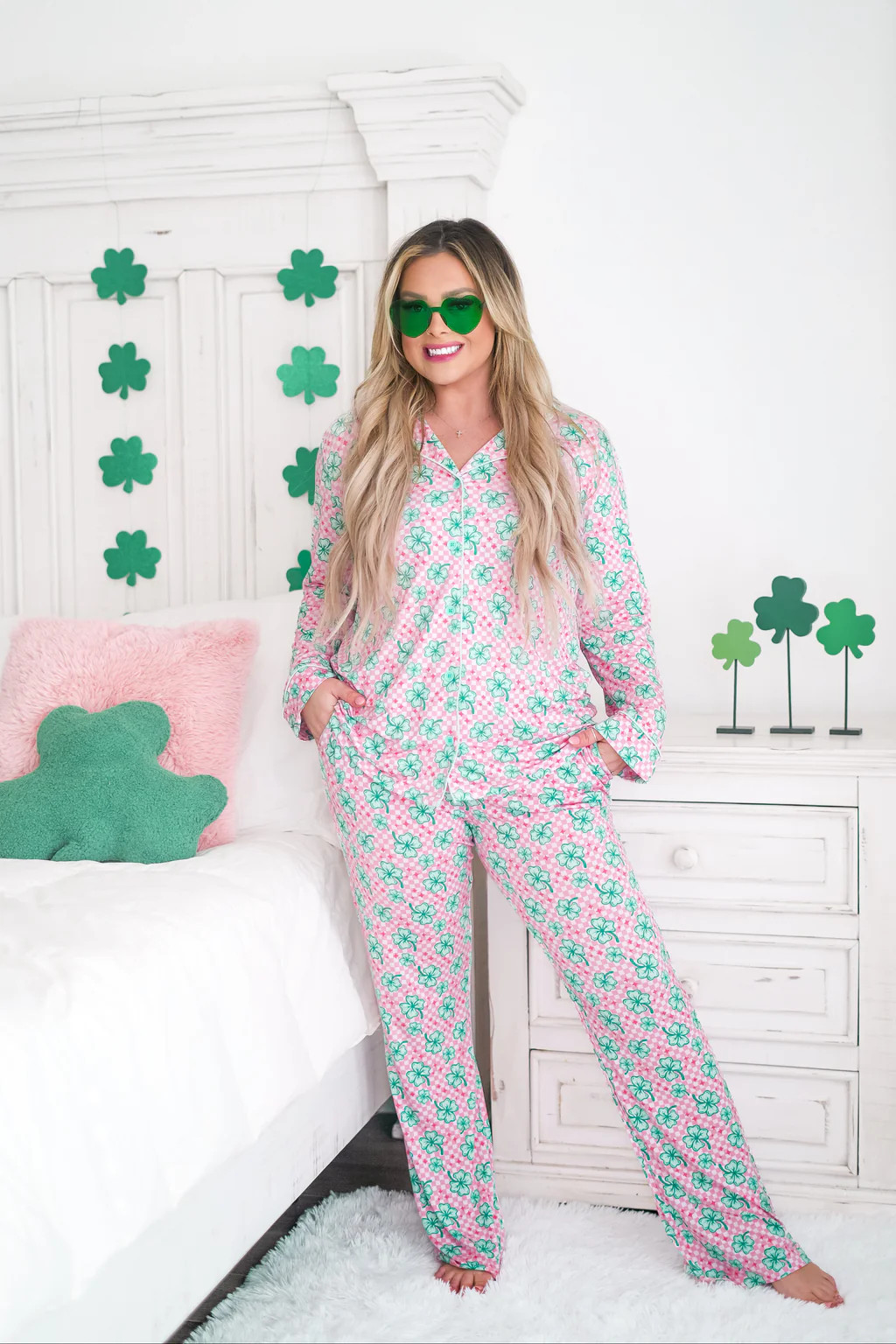 LITTLE MISS SHAMROCK WOMEN’S RELAXED FLARE DREAM SET | Dream Big Little Co.