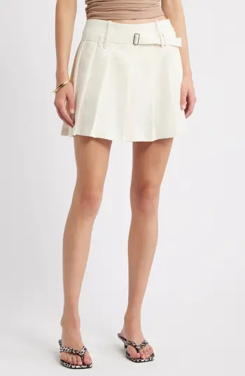 Open Edit Pleated Belted Miniskort in Ivory Dove at Nordstrom Rack, Size 2 | Nordstrom Rack