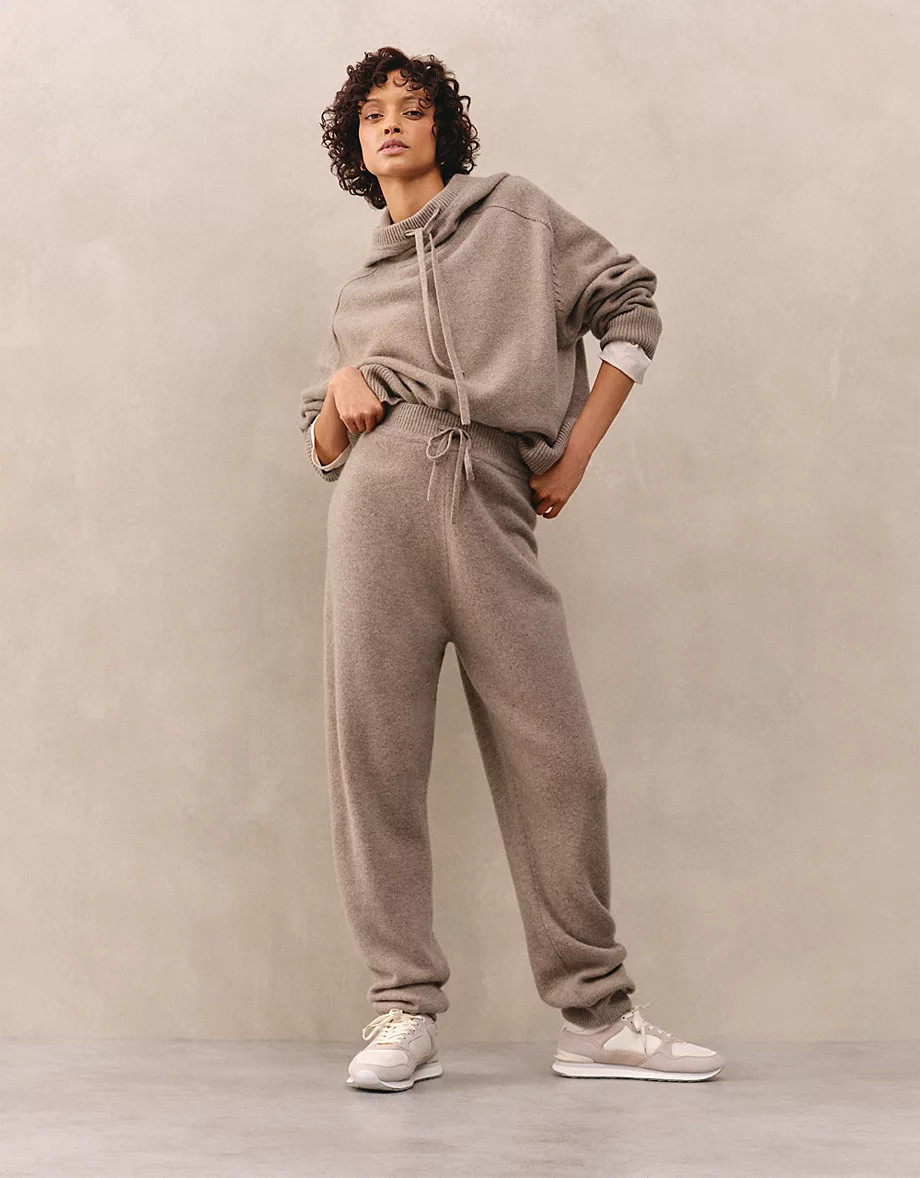 Luxury Cashmere Oversized Joggers | The White Company UK & ROW
