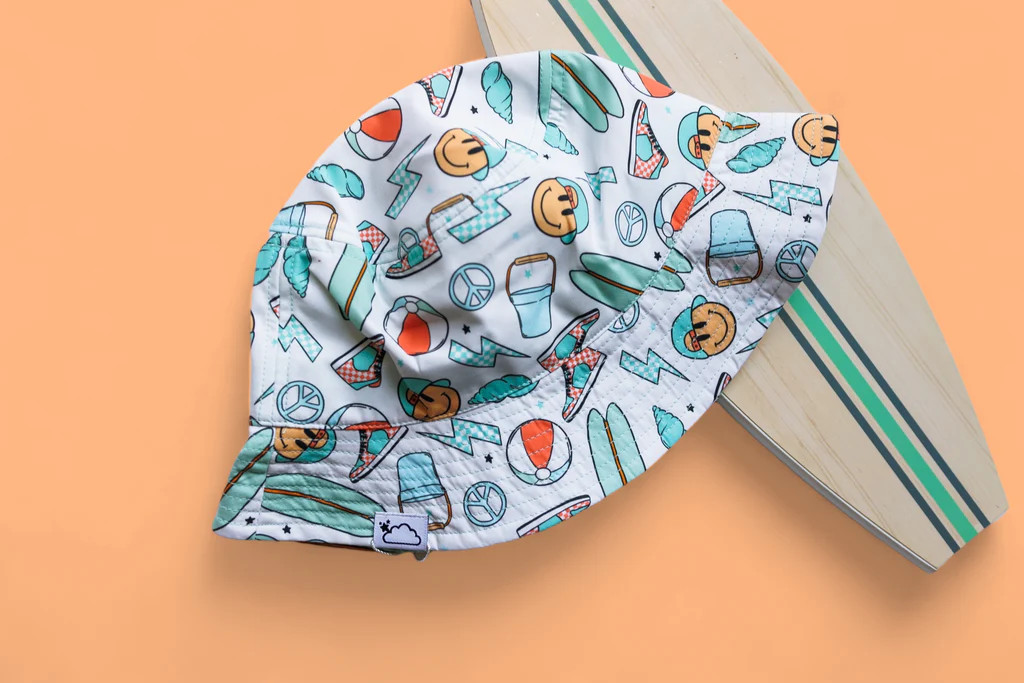 EXCLUSIVE COASTAL CRUISIN' DREAM BUCKET HAT | Dream Big Little Co.