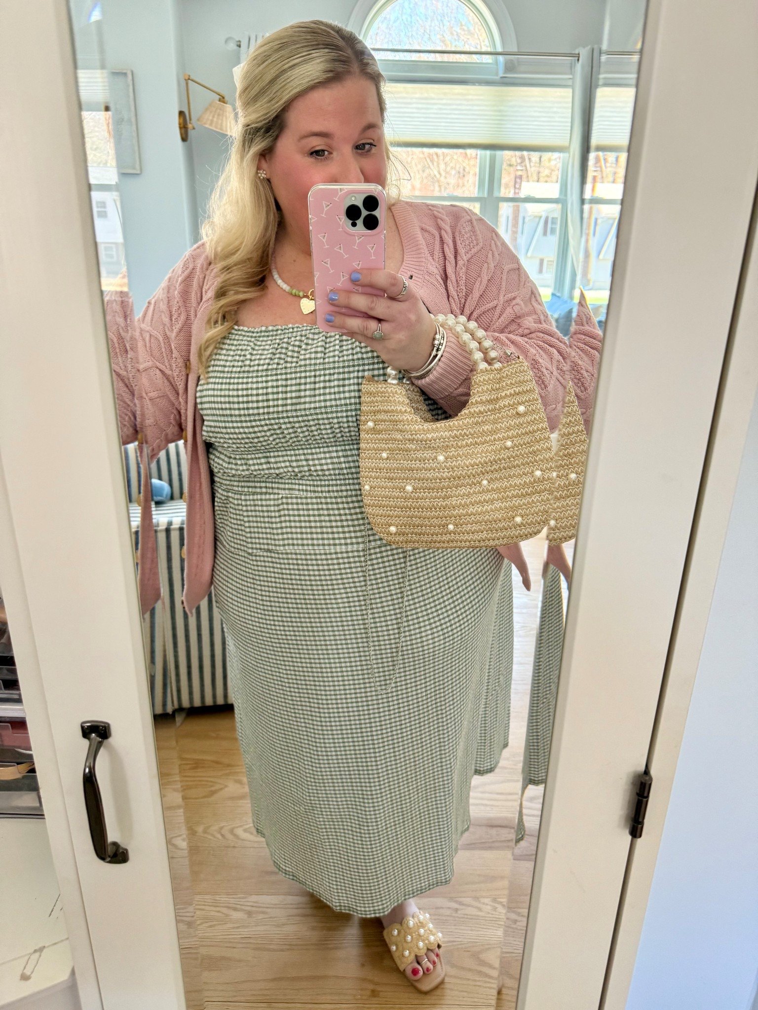 easter fit…🐰💜🤍🩷

#LTKStyleTip