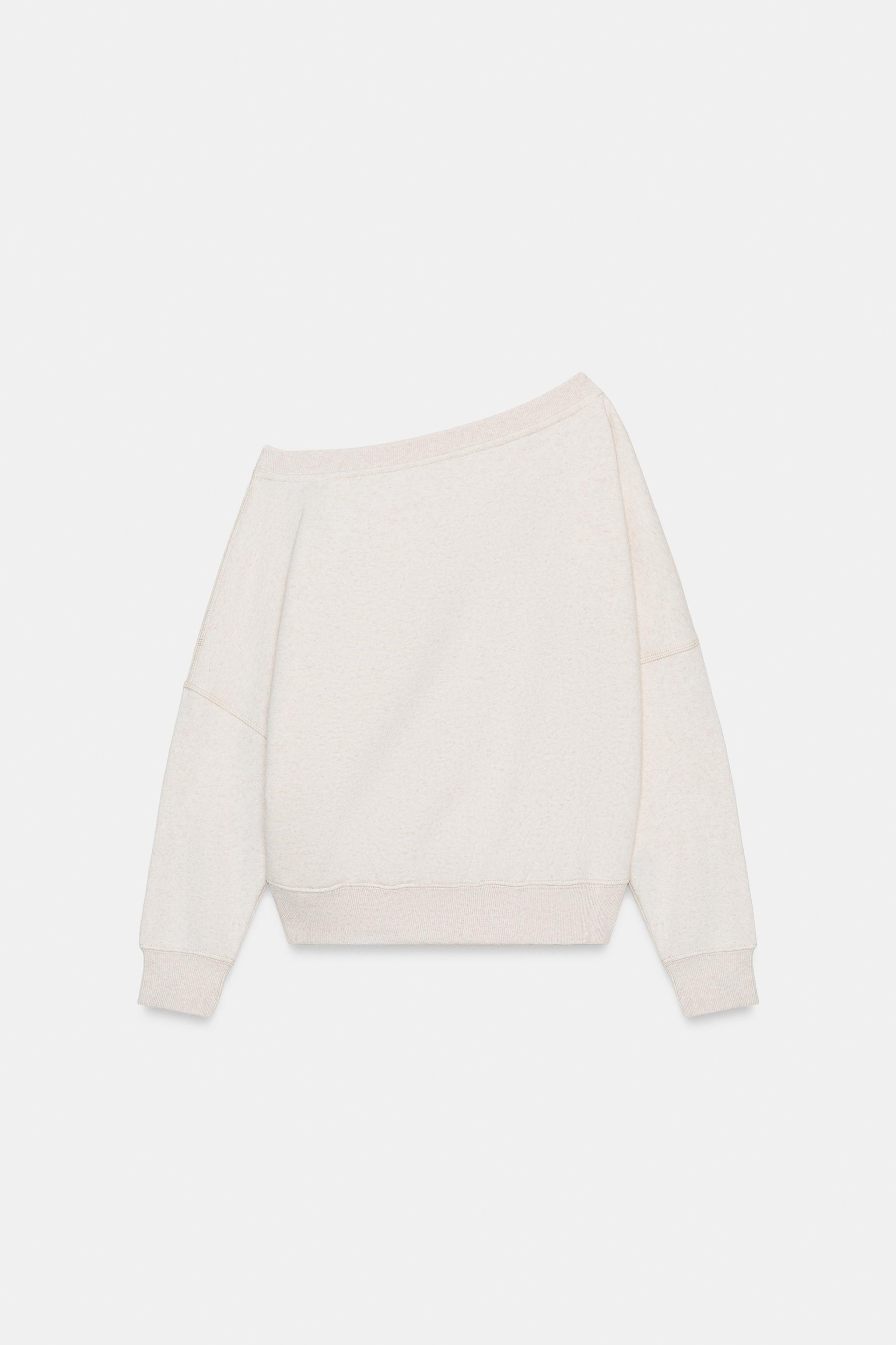 ASYMMETRIC PLUSH SWEATSHIRT | Zara US