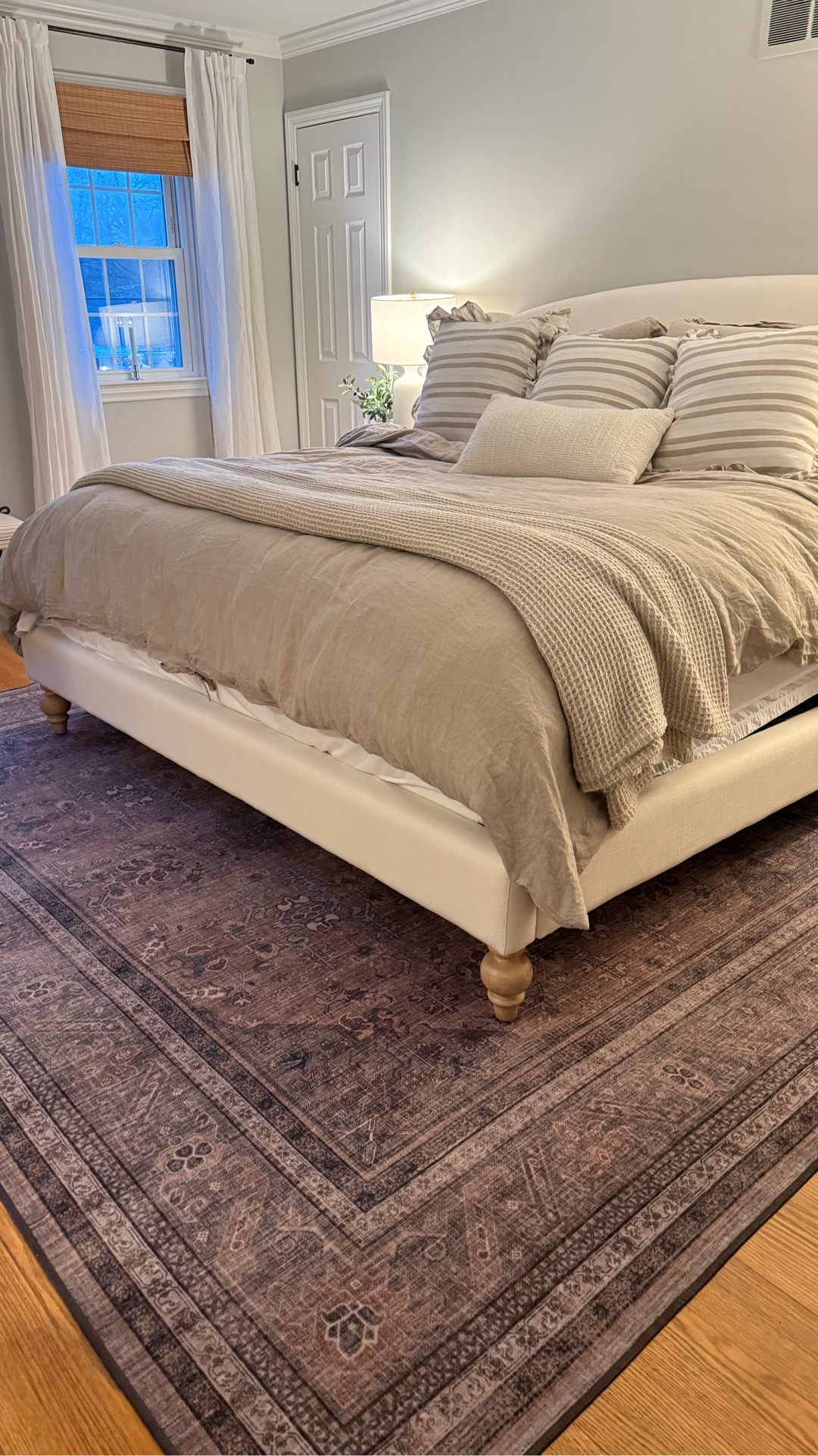 Master bedroom upgrade…and I couldn’t be more in love! Still need stuff for the walls but I love how it turned out!

Small master bedroom inspo | master bedroom | bedroom reno

#LTKHome